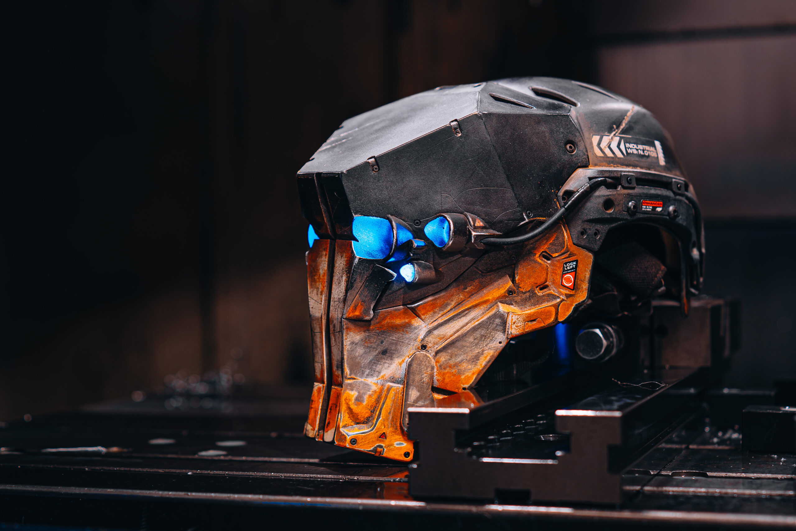 Apex Predator Battle-worn custom made cyberpunk airsoft helmet 4